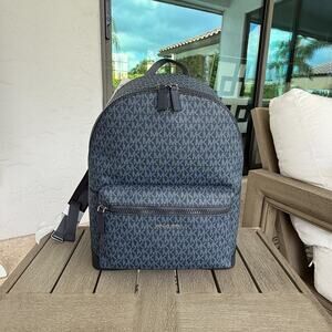 Michael Kors Mens Large Cooper Signature Logo Backpack ADMRL/PLBLUE